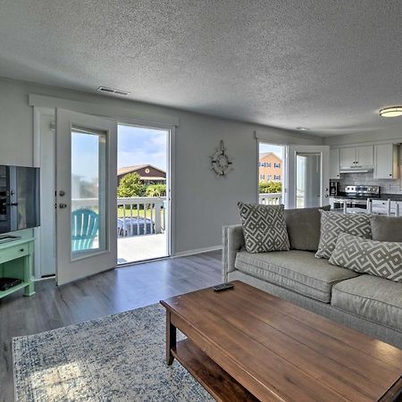 Oak Island Beach Abode With Deck Walk To Shore! Esterno foto