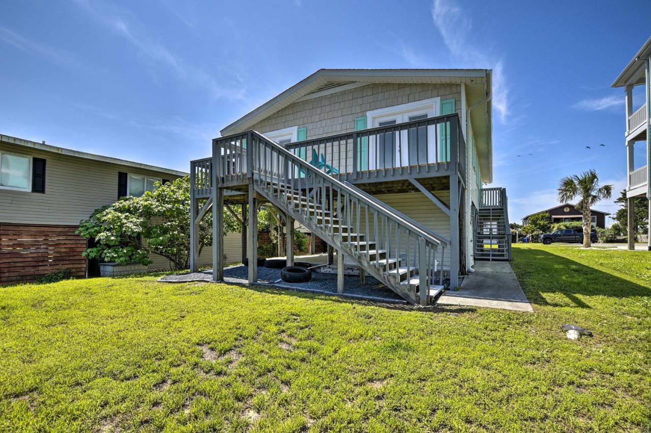 Oak Island Beach Abode With Deck Walk To Shore! Esterno foto